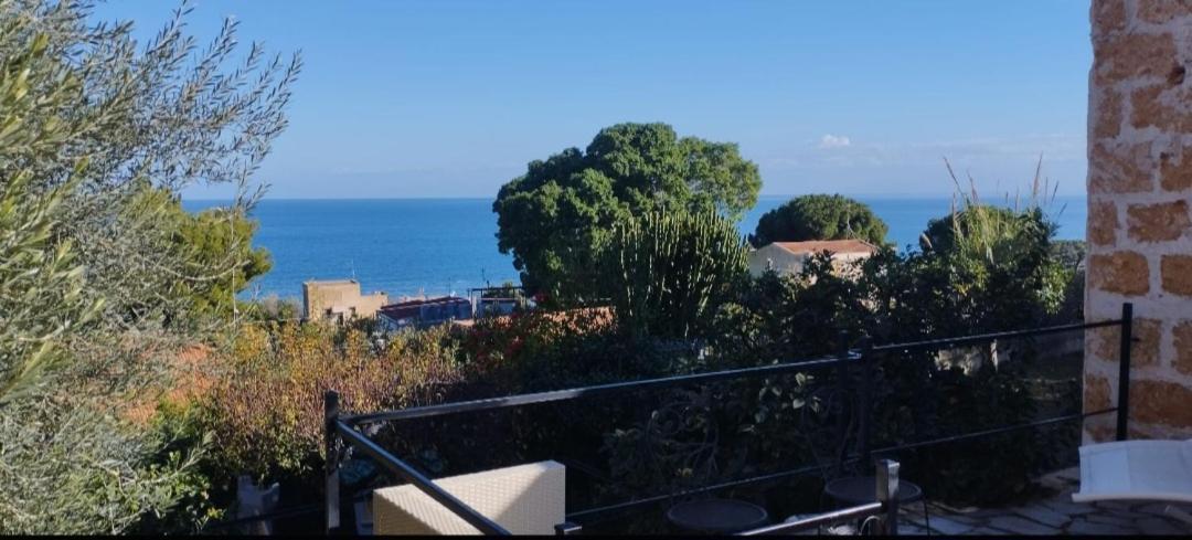 Relais Dei Mori Home Palermo Casteldaccia Buitenkant foto